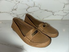 Coach Fredrica Loafers Women  s Size 8 Tan leather Rubber Sole