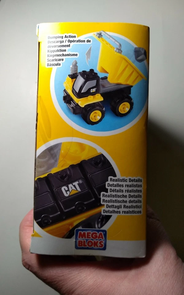 Mega Bloks Caterpillar Dump Truck Toy BRAND NEW FACTORY SEALED 2008 | 609 FAST - Image 3 of 4