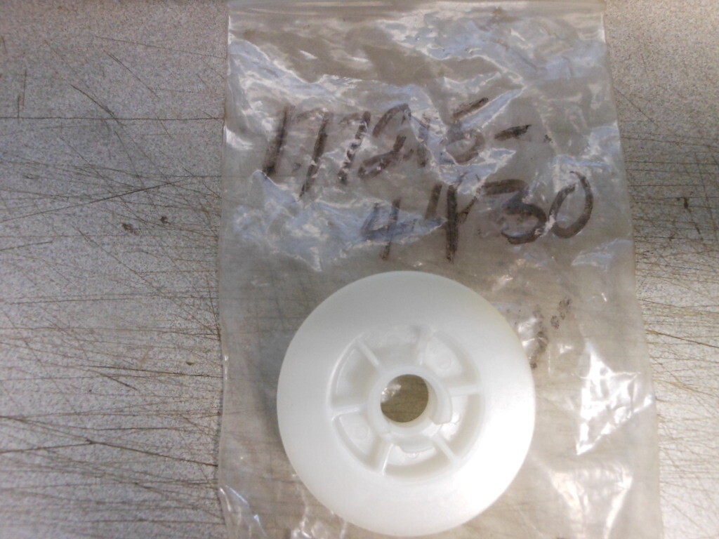 NOS Shindaiwa OEM Starter Pulley F20 T20 LT20 HT21 C20 177215-4430