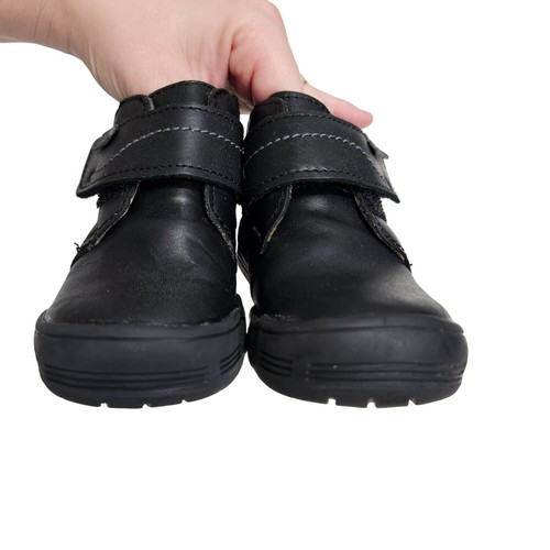 Zapatos Ferrato de cuero negro para niños pequeños con correas de gancho y bucle talla 7,5 - Imagen 5 de 16