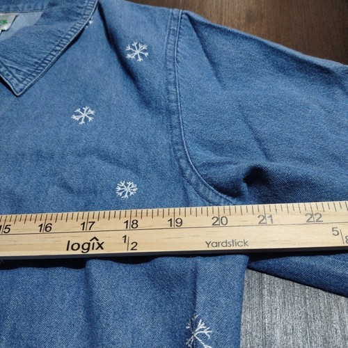 Quacker Factory Winter Snowman Scene Denim Shirt Jacket w/ Zipper Pull Sz Medium - Picture 6 of 7