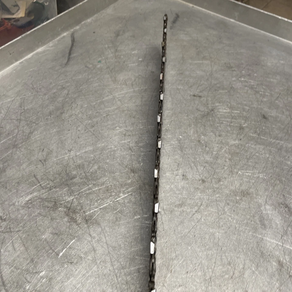 MOTOSIERRA SEARS D44 USADA DE FABRICANTE DE EQUIPOS ORIGINALES BARRA Y CADENA 18" 3/8 Foto 3 de 4