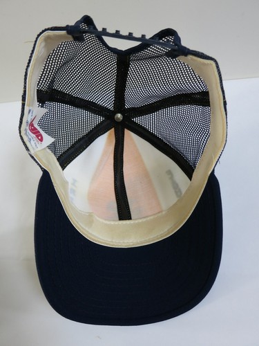 Vintage Notre Dame Fighting Irish Snapback Mesh Trucker Hat, Lucky Stripes USA - Picture 6 of 8