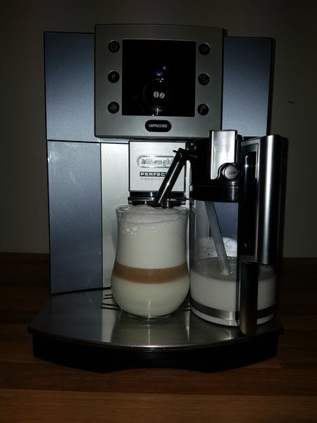 Delonghi Perfecta Cappuccino Esam 5500 Delonghi Perfecta 5500 Outlet