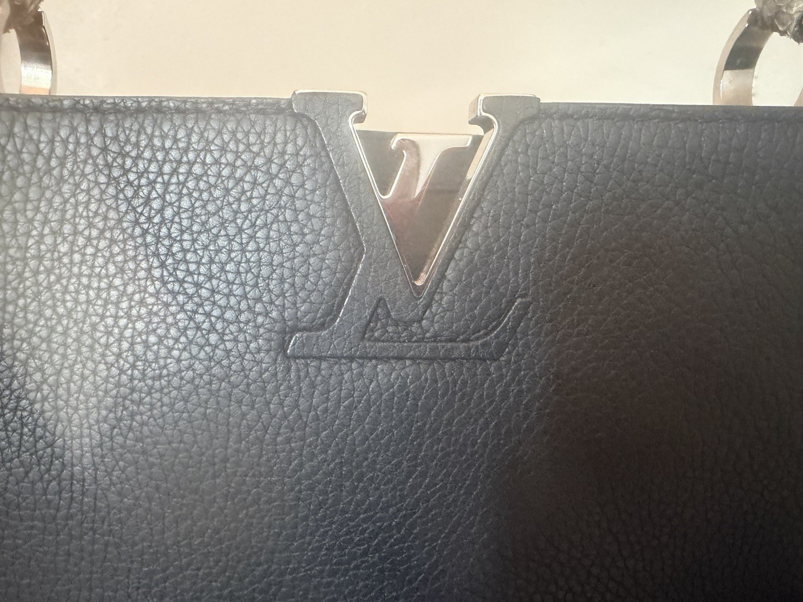 Louis Vuitton Capucines MM With Python Handle Han… - image 7