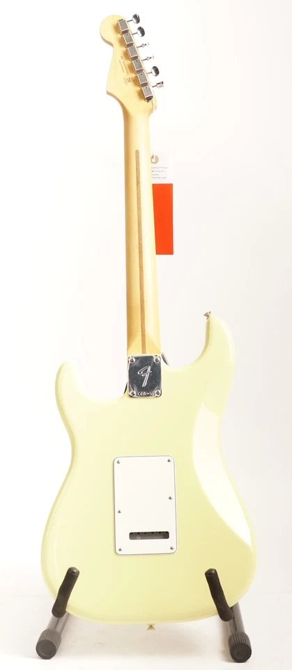 Guitarra Eléctrica Fender Player II Stratocaster, Diapasón de Arce, Amarillo Hialeah Foto 4 de 4