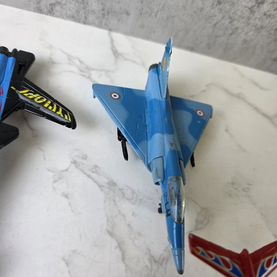 Lote de aviones Maisto Tailwinds - Lote de aviones - Vehículos fundidos a presión - Como se muestra  Foto 4 de 4