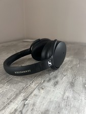 Sennheiser HD 4.50BTNC Bluetooth Over Ear Wireless Noise Cancelling Headphones.