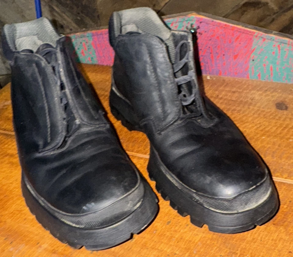 Винтажные мужские ботинки Prada на шнуровке черная кожа размер 9 США - Изображение 2 из 4