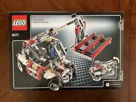 LEGO Technic Bucket Truck 8071 Complete Set 593 Pieces 2 in 1 Ages 9-16