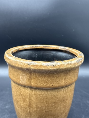 Vintage pottery 6 inch tall - Picture 3 of 4