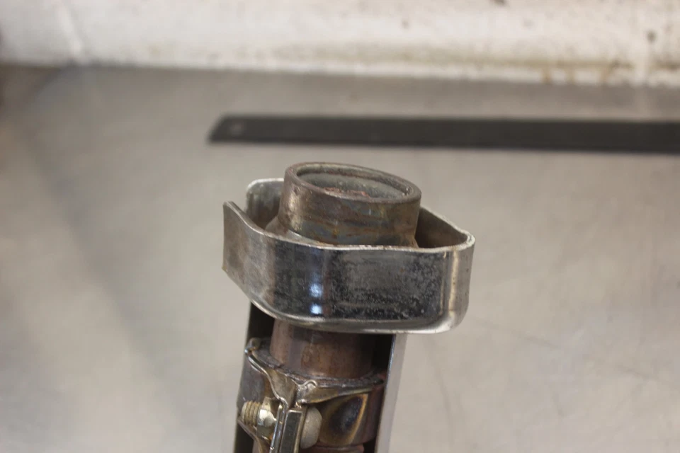 Yamaha V Star 1100 XVS1100 2006 juego de escape silenciador personalizado tubo silenciador Z100 Foto 3 de 4