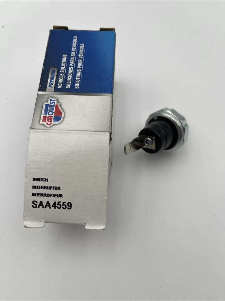 Engine Oil Pressure Switch CARQUEST SAA4559 - Image 2 of 4