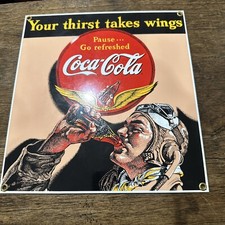 Ancien PANNEAU COKE PORCELAINE COCA COLA Votre soif prend des ailes Ande Rooney aviateur