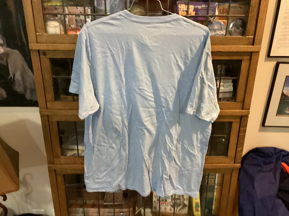 NWT Chicago Sky Baby Blue FANATICS S/S w LOGO WNBA T-SHIRT SZ XXL - Cool - Image 3 of 4