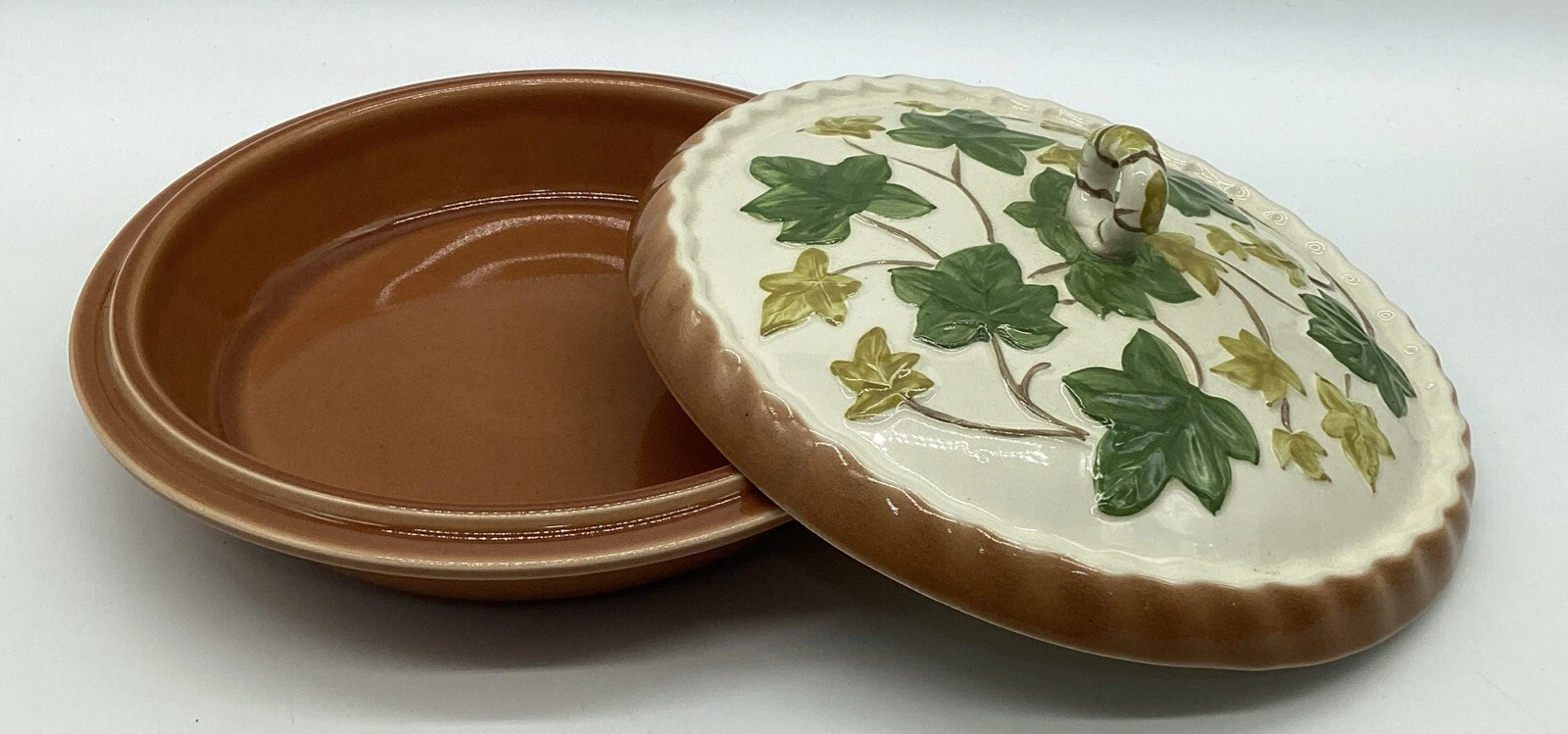 FRANCISCAN IVY II Green & Brown Pie Plate with Ceramic Lid - PORTUGAL - 11”