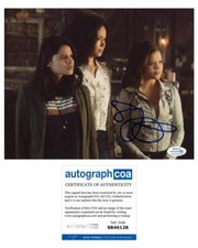 Sarah Jeffery "Charmed" AUTOGRAPH Signed 'Maggie Vera' 8x10 Photo B ACOA