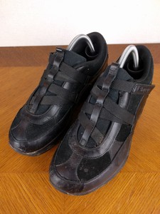 skechers velcro sneakers