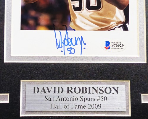 DAVID ROBINSON AUTOGRAPHED FRAMED 5.5X8.5 PHOTO SAN ANTONIO SPURS BECKETT 230207 - Picture 3 of 3