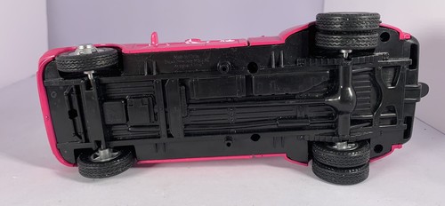 NICE 2004 New Ray 1/27 Country Life Ford F-350 Super Duty Dually Pink - Picture 10 of 11