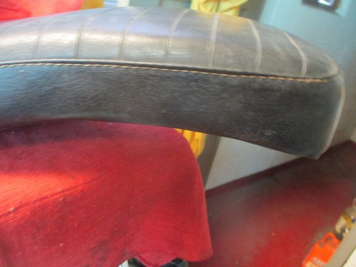 Harley Sportster Seat Option # 52019-70A 043825 - Picture 11 of 20