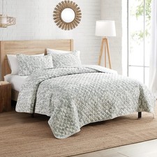 - King Quilt Set, 3-Piece Modern Floral Bedding with Matching Shams, Lightwei...