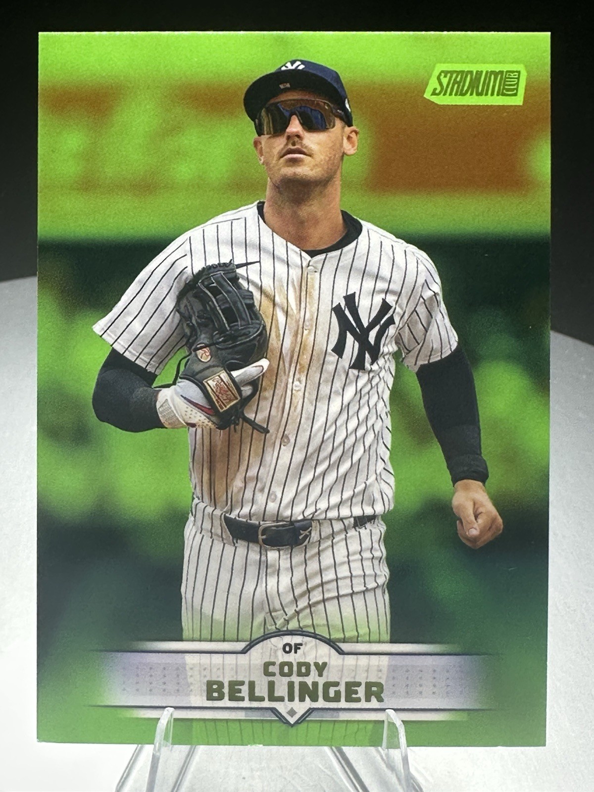 2025 Topps Stadium Club - Cody Bellinger #111 Lime Green Foil