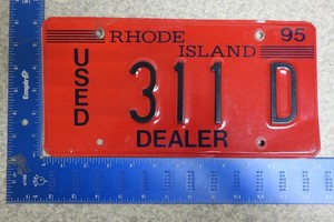 Rhode Island Ri License Plate Tag 1995 95 Used Car Dealer #311 D (AYCF)