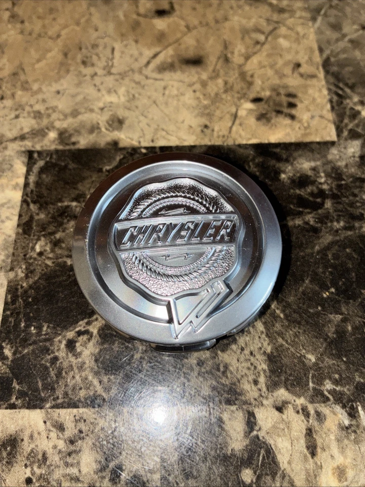 Chrysler PT Cruiser Sebring Stratus 04782867AA OEM Center Wheel Hub Cap Cover  - Image 2 of 4