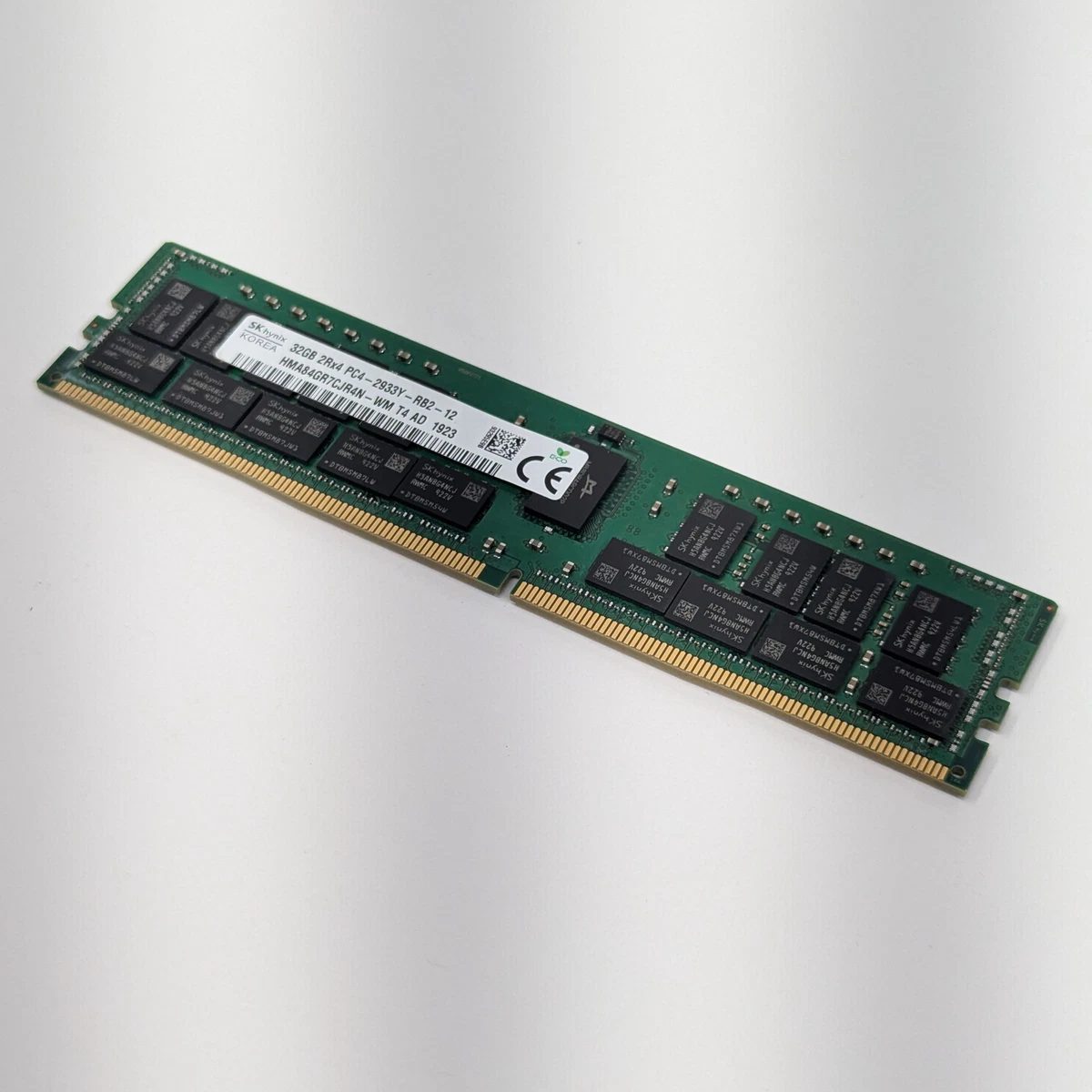 25+ 32 GB Capacity per Module DDR4 SDRAM RDIMM Computer Memory