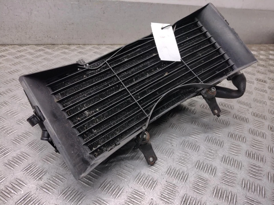 Radiador Honda CBR 600 F 1989 CBR600F-K Foto 3 de 4