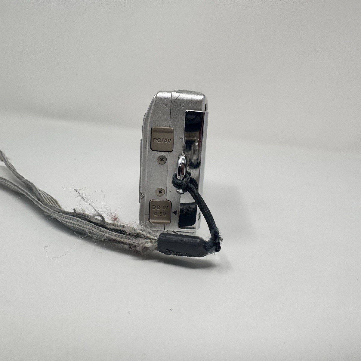 PENTAX Pentax Optio S5i 5.0MP Digital Camera - Silver for