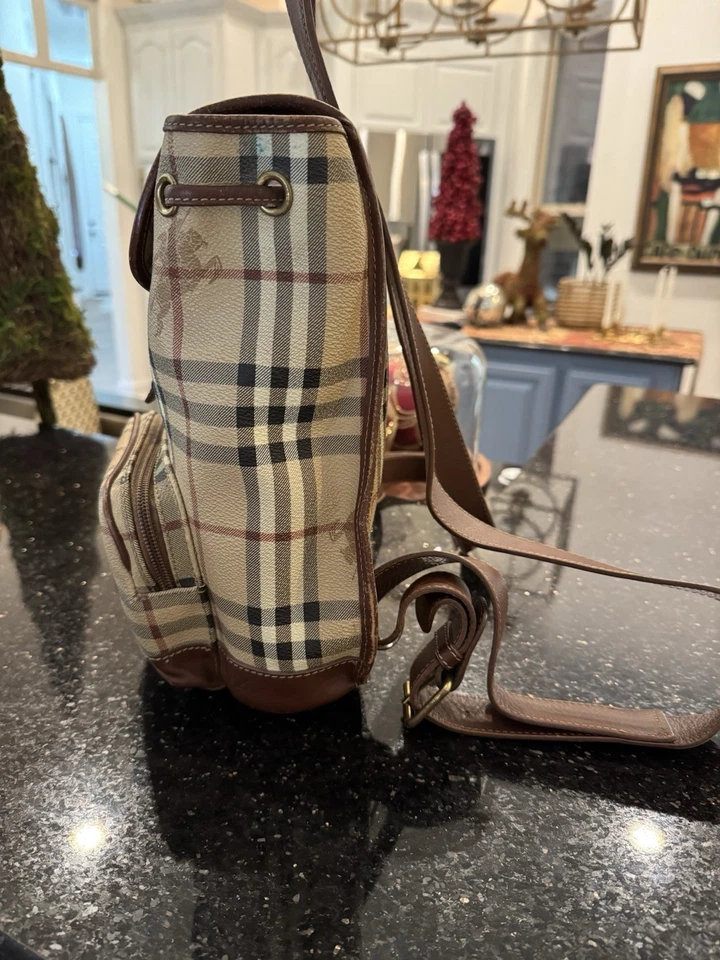 Mochila Burberry mediana Foto 4 de 4