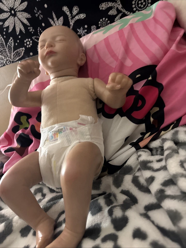 重生男孩娃娃 — 第 2/3 张图片