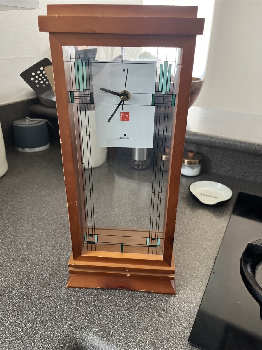 Bulova B1839 Willits Frank Lloyd Wright Mantel Quartz Clock Walnut