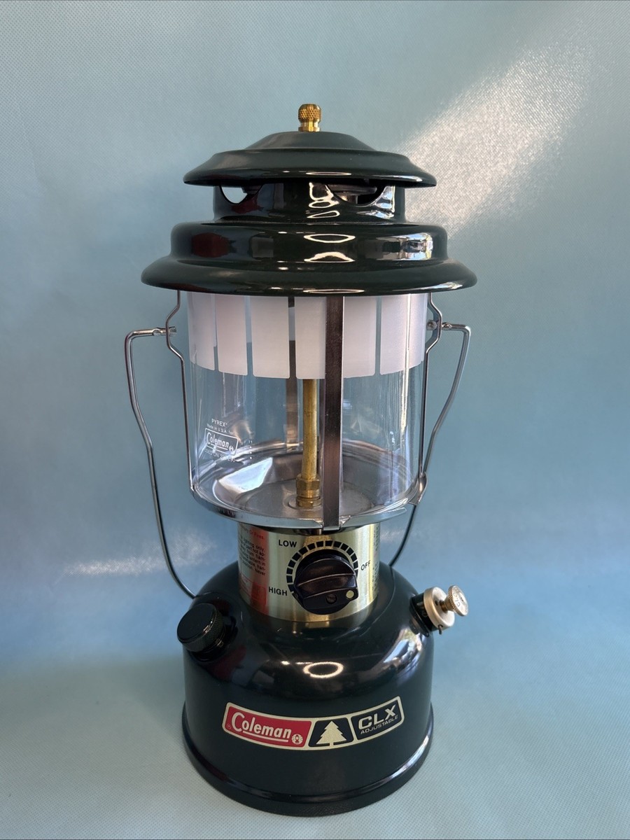 Vintage 1984 Coleman Model 290 CLX 2 Mantle Lantern w/ Case - MINT