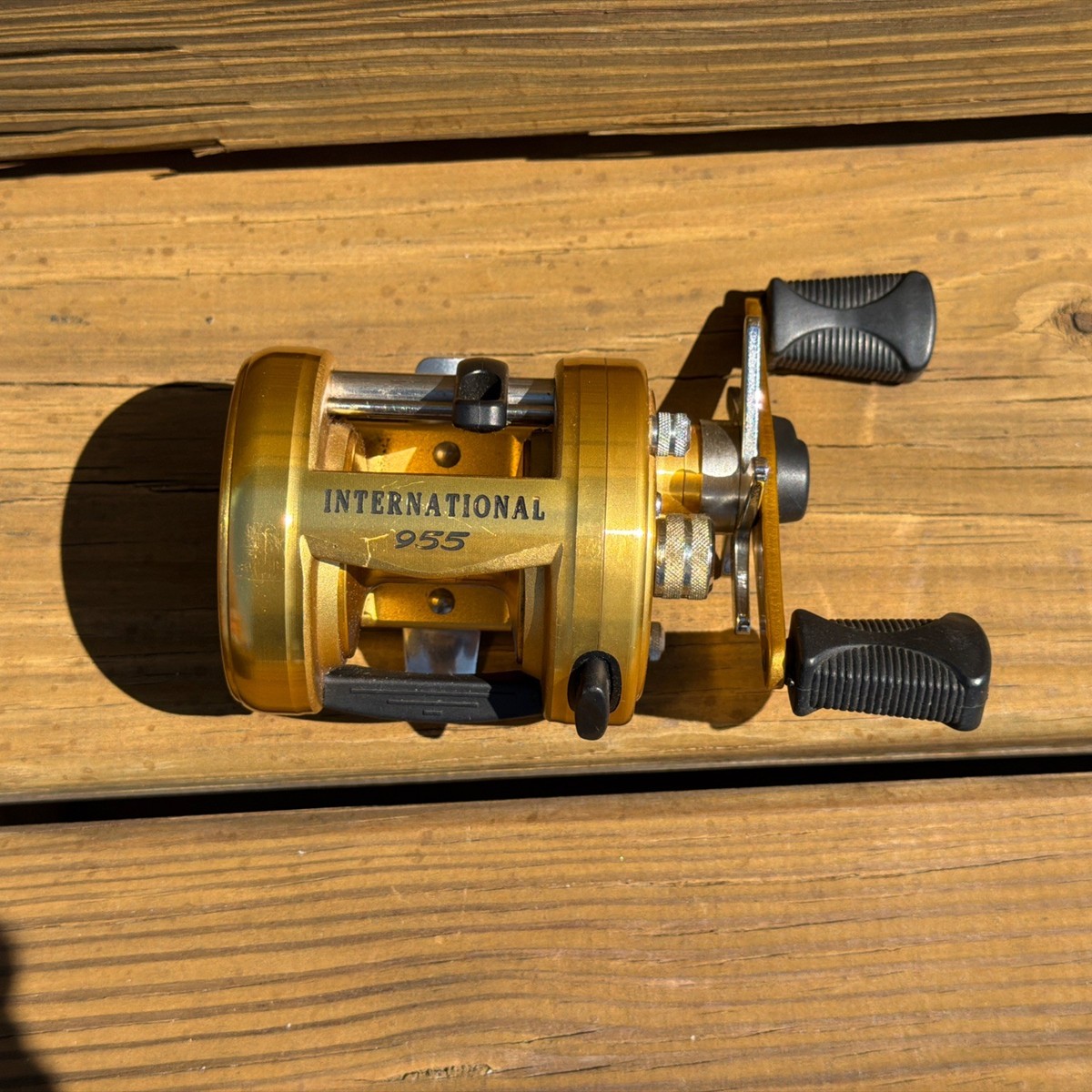 Penn International 955 Levelwind Bait Cast Fishing Reel Right Hand