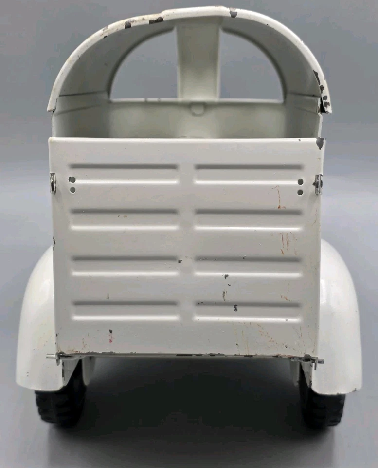 Remolque para caballos Tonka Farms blanco vintage años 60 2 puestos, acero prensado - EE. UU. Foto 3 de 4