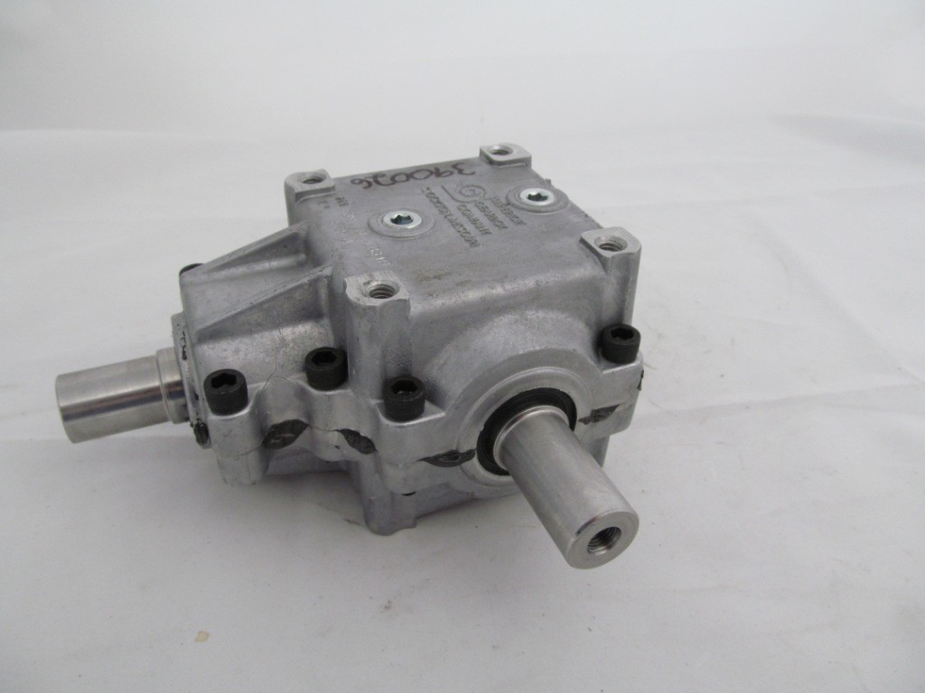 GRASSHOPPER OEM MOWER PART 390026 RIGHT ANGLE MOWER DRIVE