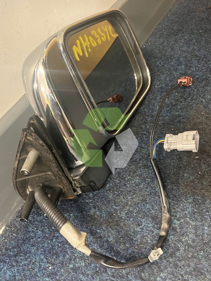 NISSAN NAVARA D22 DOUBLE CAB DRIVER SIDE ELECTRIC DOOR MIRROR (2003) eBay