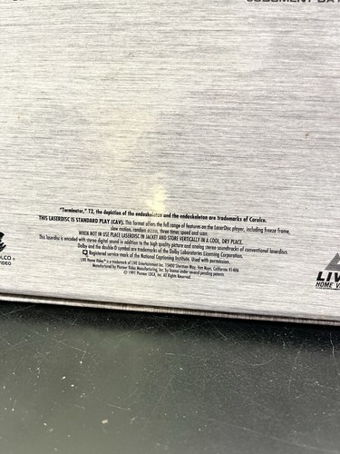 Terminator 2 Judgment Day Laserdisc + Making Of Box Set 4 Laser Discs Movie - Picture 18 of 19