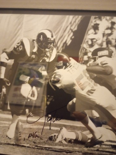 Lawrence Taylor Autographed New York Giants 8x10 Photo Black & White - Picture 5 of 6