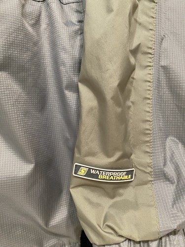 Men’s Gray/Green Stearns Windbreaker/Jacket, Size XL - Picture 2 of 5