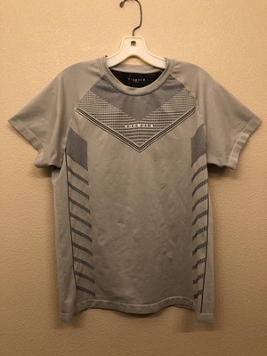 YoungLA 465 Superhero Compression Tee Men s Size XL Cement Rare Barely Worn