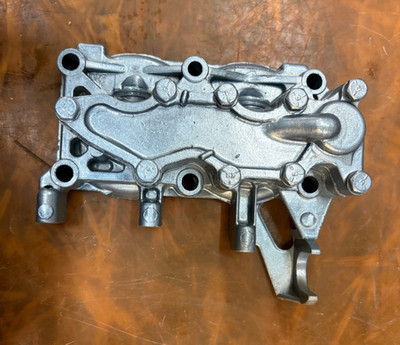 EVINRUDE CYLINDER HEAD 9.9-15HP 329917 1981-1983 2 STROKE OUTBOARDS