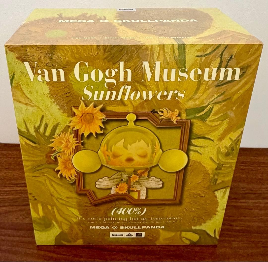 POP MART MEGA α SKULLPANDA 400% Van Gogh Museum Sunflowers H330mm