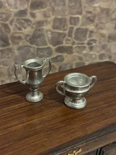 Dolls House 1/12 Scale Miniature Pair Of Metal Trophies Display Cups Ornaments