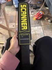 Handheld Metal Detector Wand Ranseners Brand With Handle Strap Great Condition