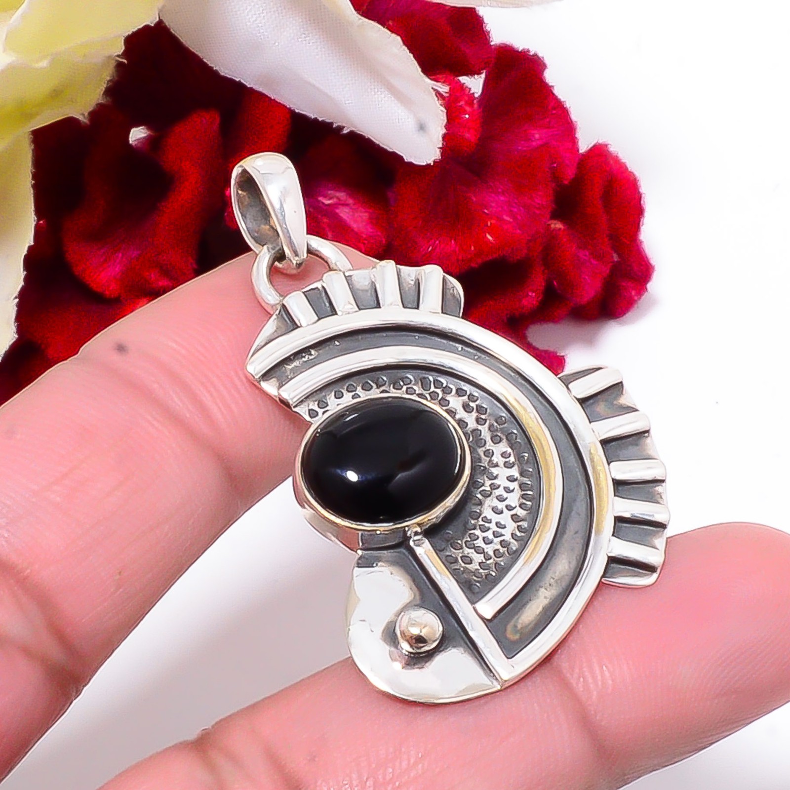 Black Onyx 925 Sterling Silver Oxidised Fish Pendant 1.87