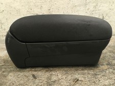 Toyota Avensis T250 2005 Armlehne PNV6619